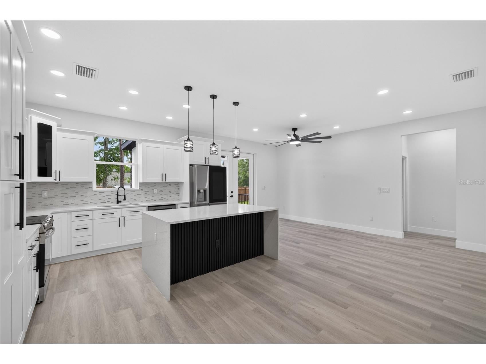 6000 Deltona Boulevard Spring Hill FL 34606 TB8512499 image16
