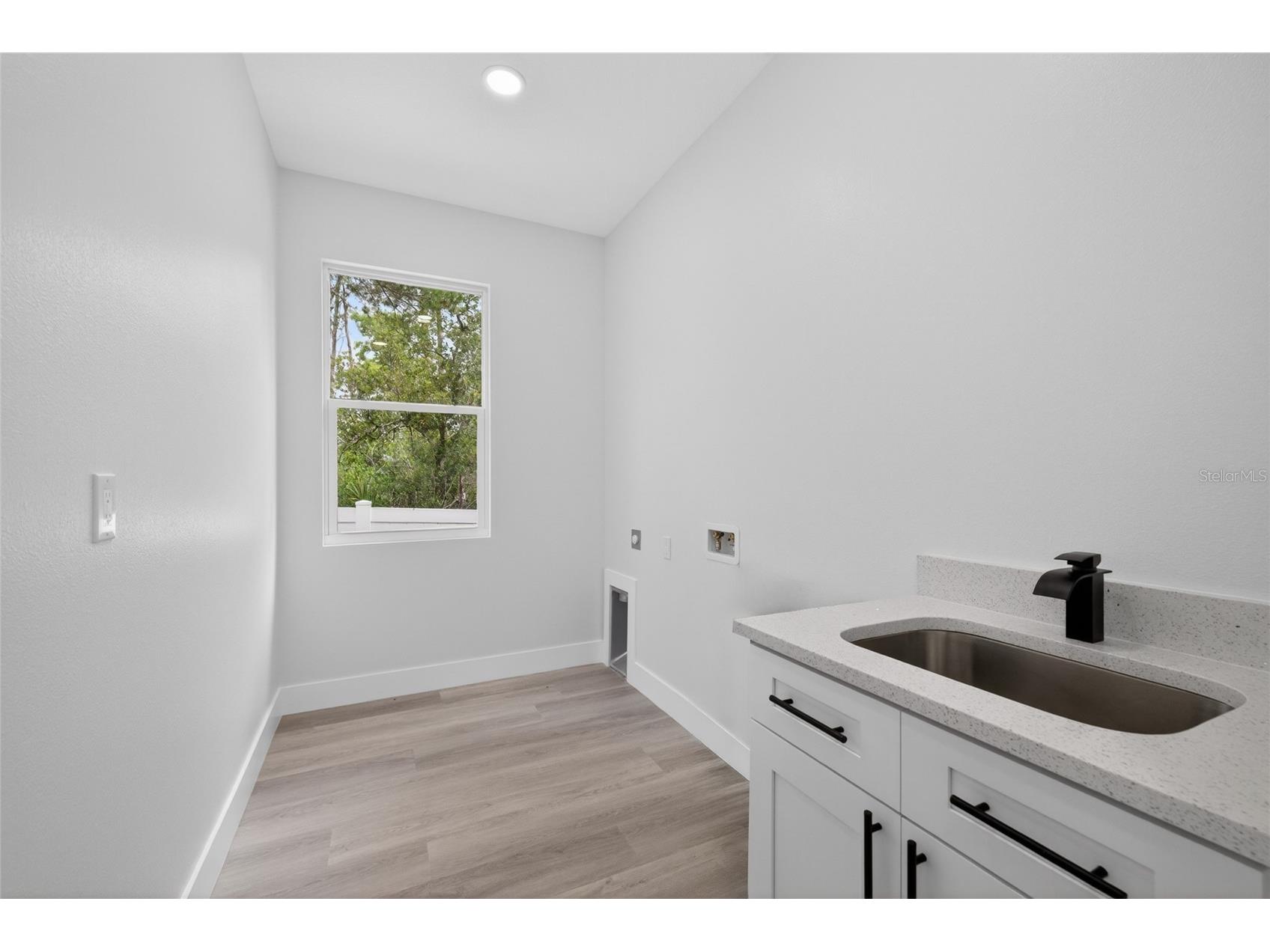 6000 Deltona Boulevard Spring Hill FL 34606 TB8512499 image28