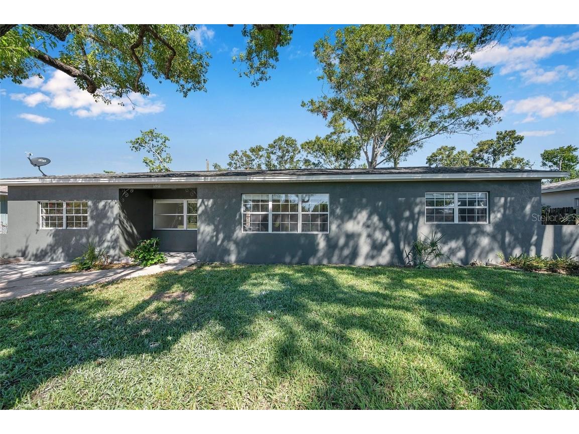 6001 42nd Avenue N Saint Petersburg FL 33709 A4586749 image1