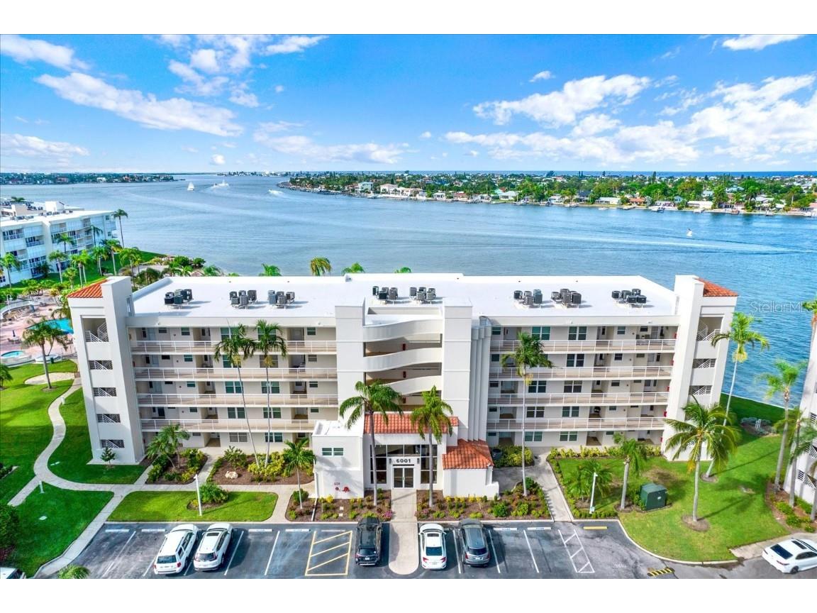 6001 Bahia Del Mar Circle #232 Saint Petersburg FL 33715 TB8316016 image1