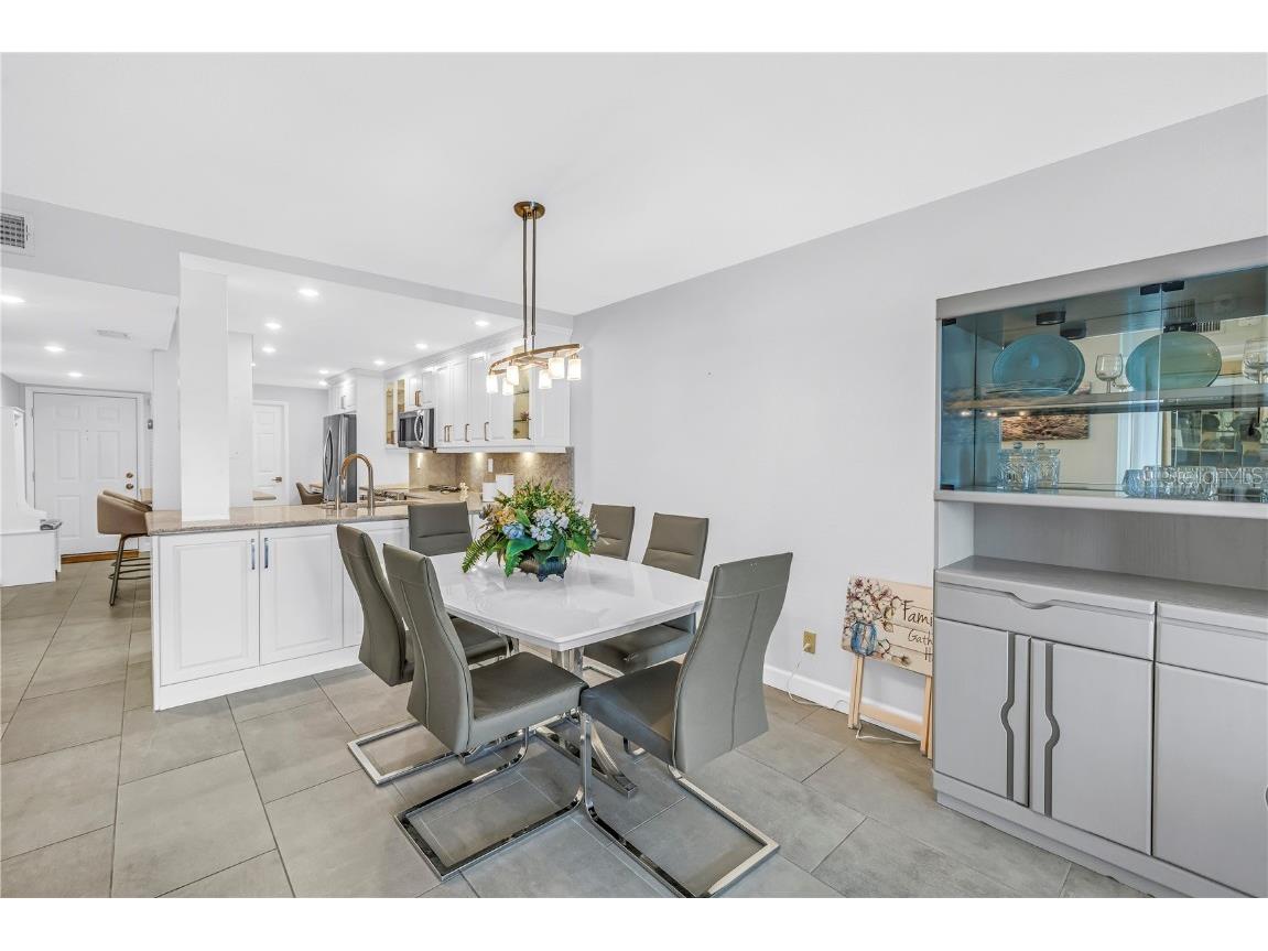 6001 Bahia Del Mar Circle #328 Saint Petersburg FL 33715 - PASS A GRILLE CHANNEL TB8453182 image14