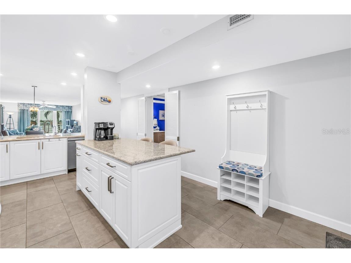 6001 Bahia Del Mar Circle #328 Saint Petersburg FL 33715 - PASS A GRILLE CHANNEL TB8453182 image5