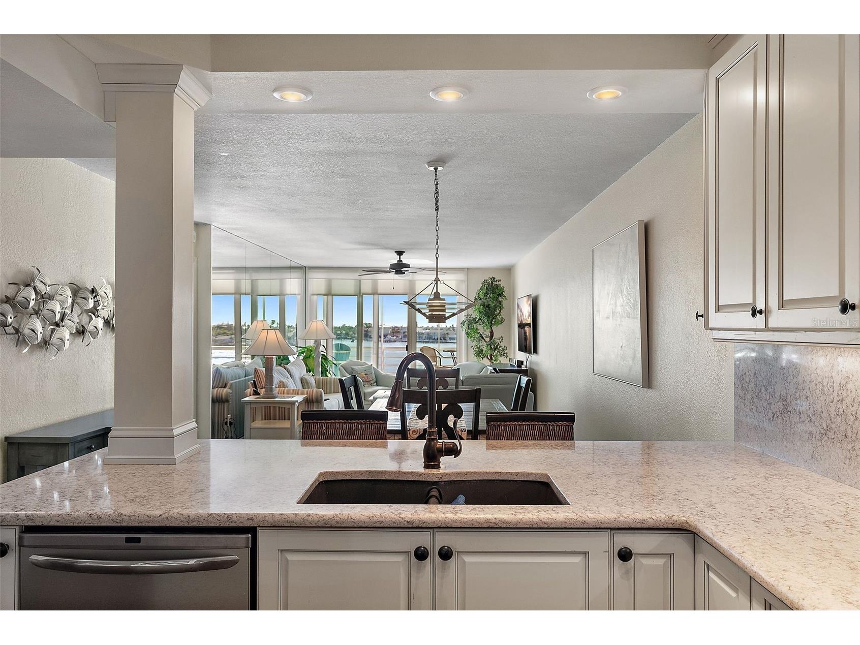 6001 Bahia Del Mar Circle #429 Saint Petersburg FL 33715 - INTRACOASTAL WATERWAY TB8461027 image7