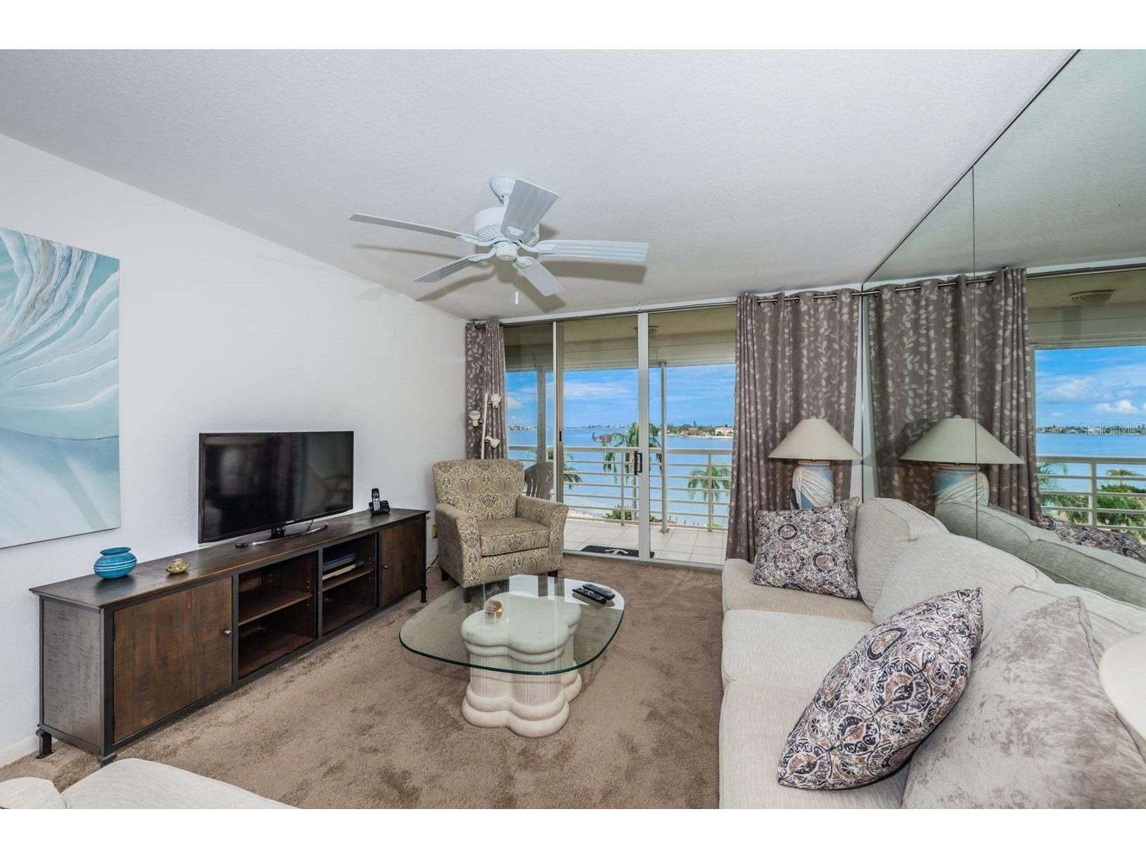6001 Bahia Del Mar Circle #527 Saint Petersburg FL 33715 TB8474196 image10