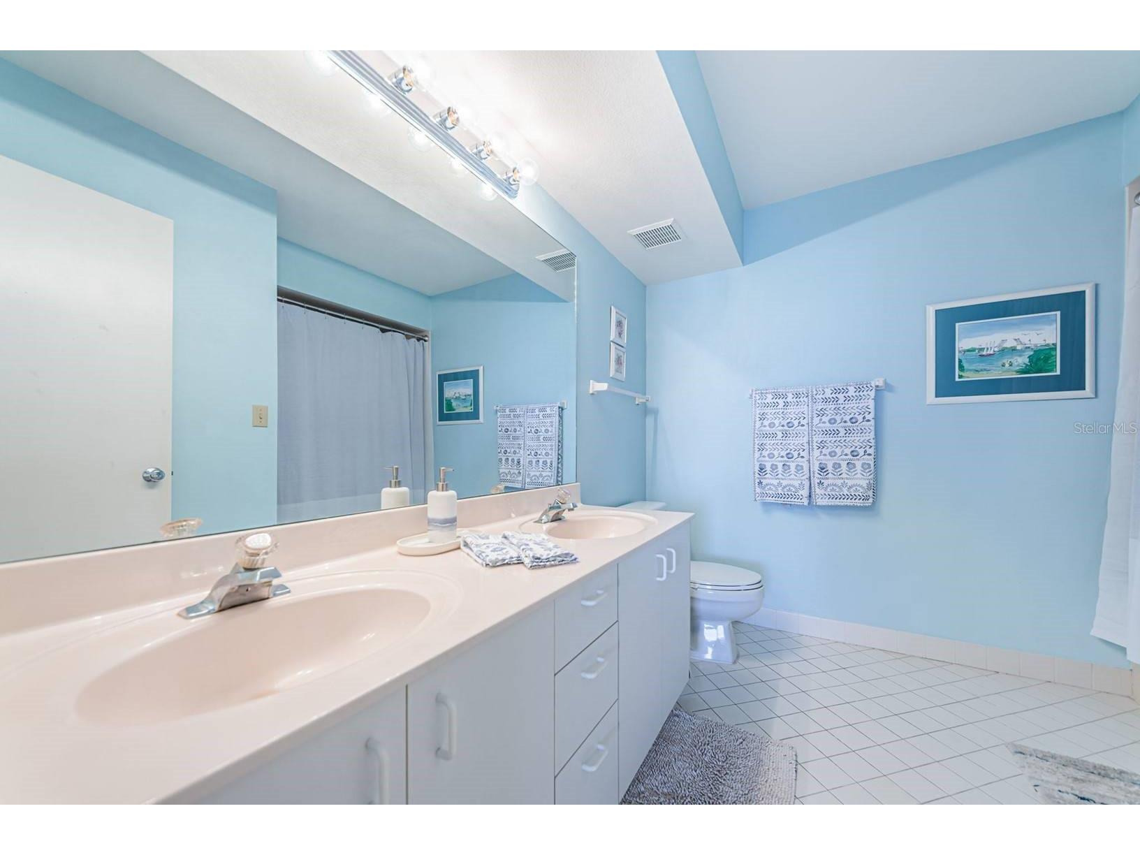 6001 Bahia Del Mar Circle #527 Saint Petersburg FL 33715 TB8474196 image19