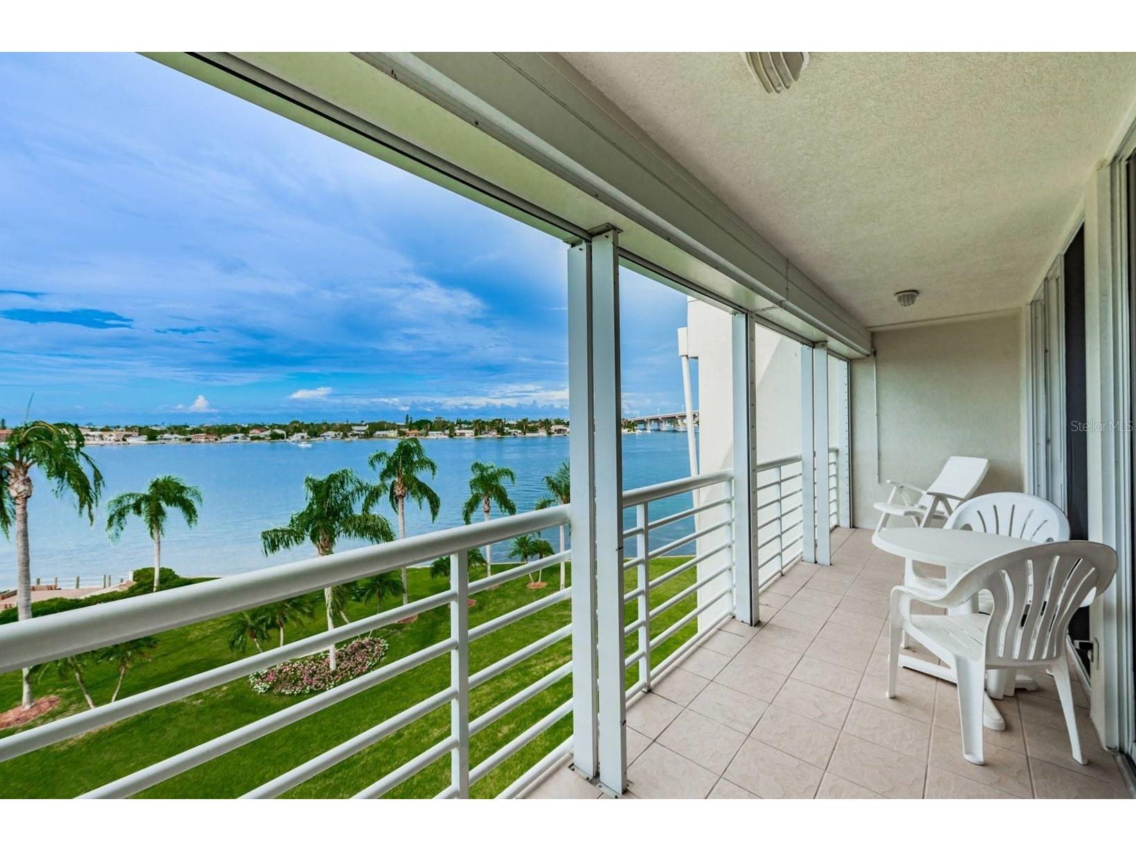 6001 Bahia Del Mar Circle #527 Saint Petersburg FL 33715 TB8474196 image20