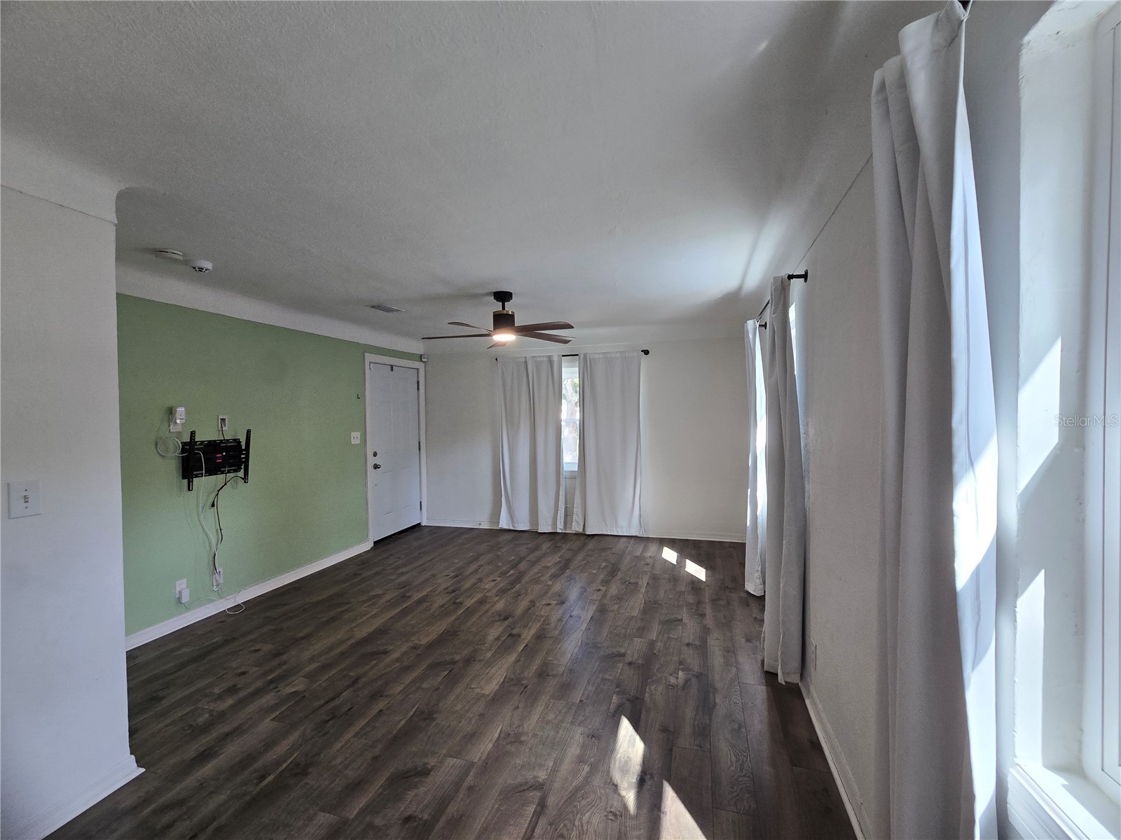 6001 Cedar Street NE Saint Petersburg FL 33703 TB8526243 image6