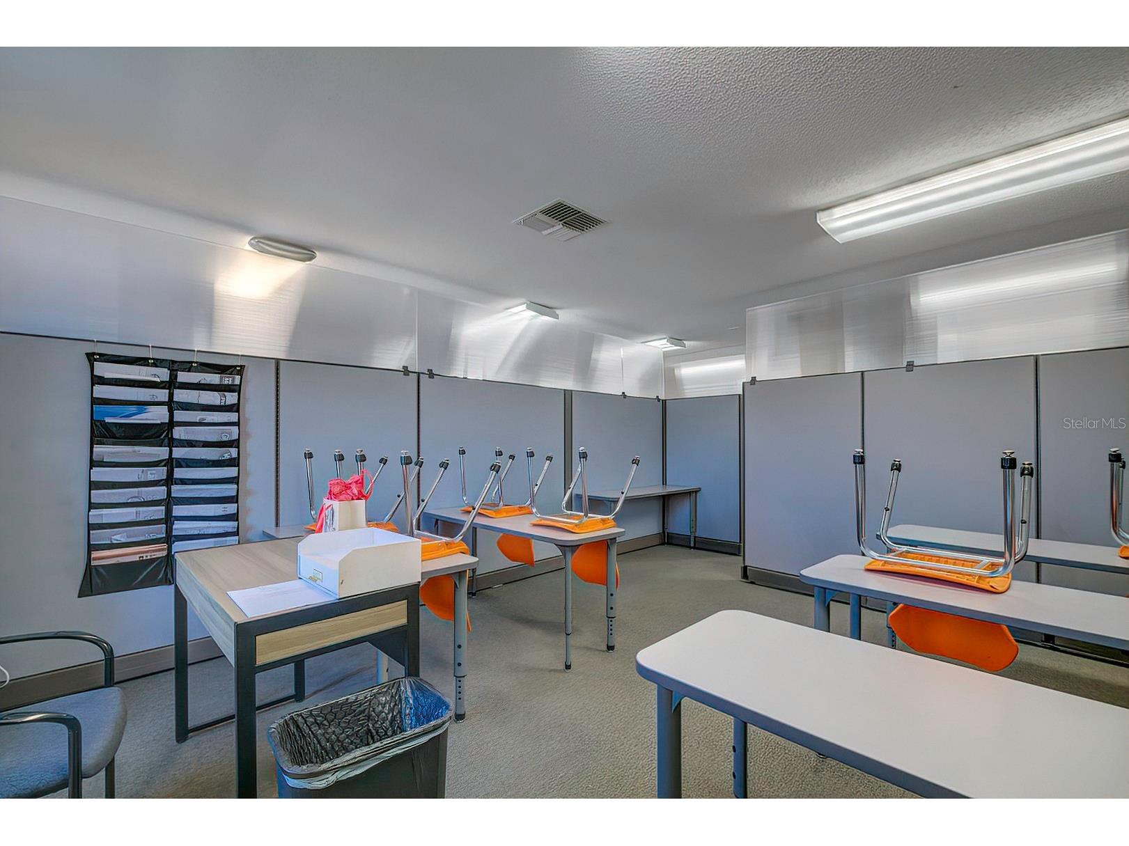 6001 Deltona Boulevard Spring Hill FL 34606 W7840727 image23