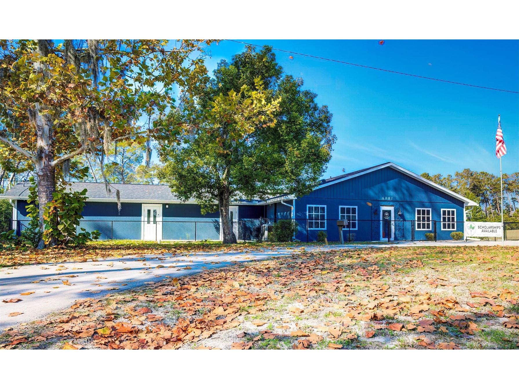 6001 Deltona Boulevard Spring Hill FL 34606 W7840727 image3