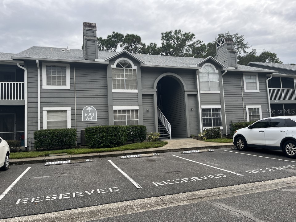 6001 Laketree Lane #H Temple Terrace FL 33617 O6137700 image1