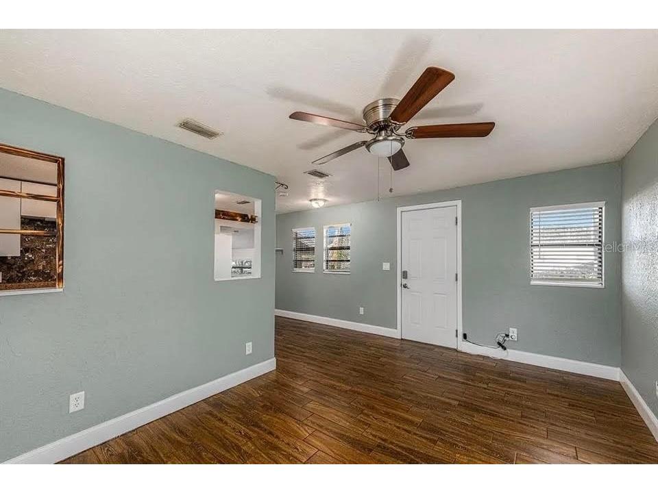 6002 72nd Avenue N Pinellas Park FL 33781 TB8496593 image3