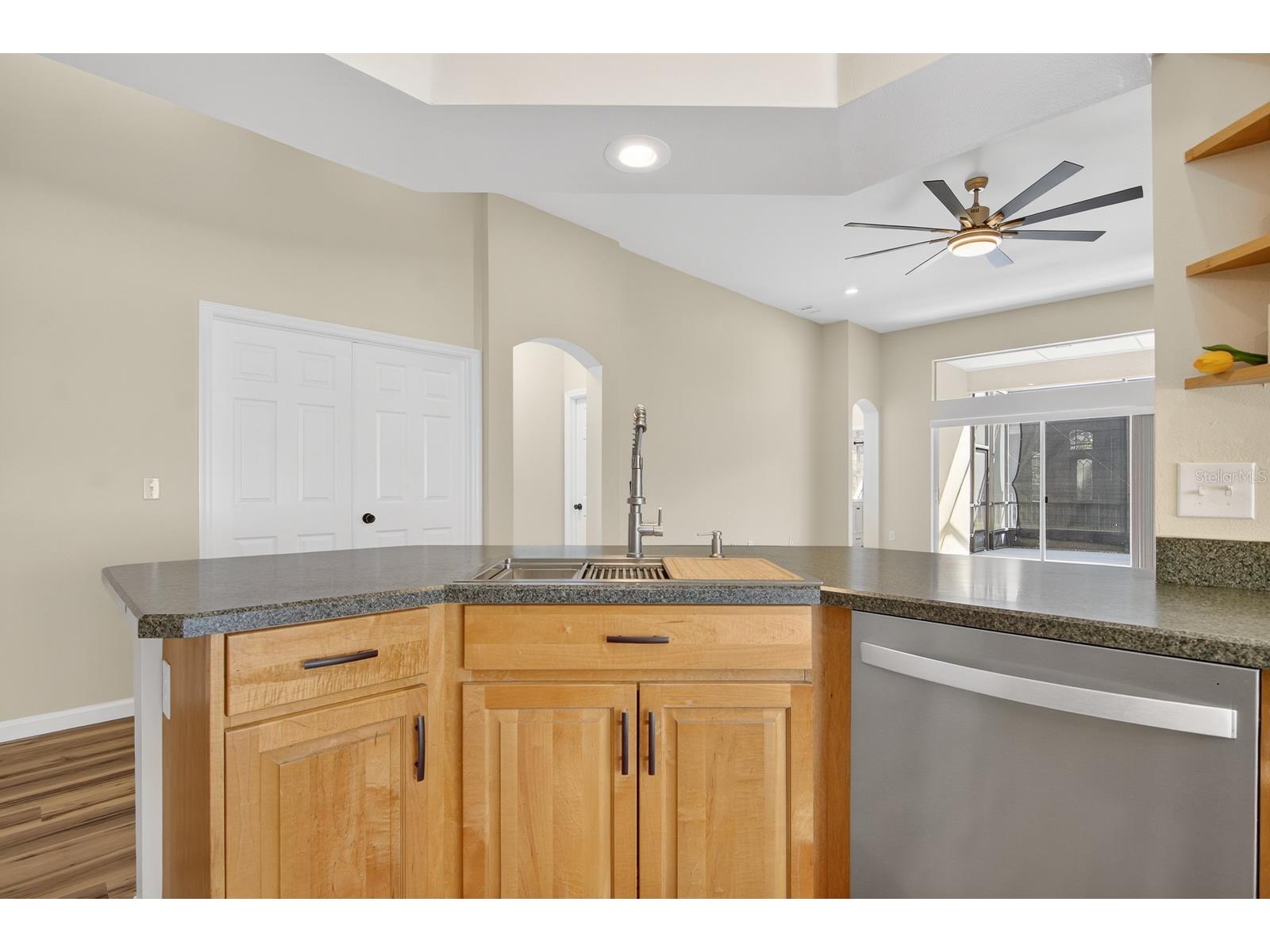 6002 Martinglade Place Lithia FL 33547 TB8485613 image15