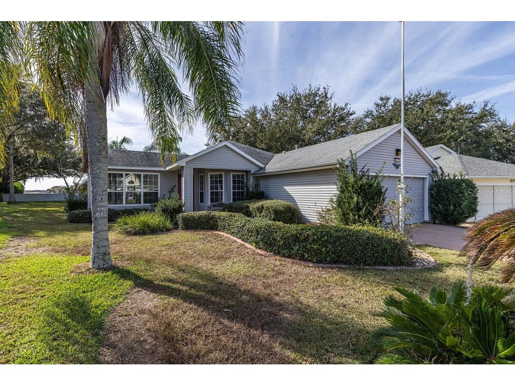 6002 Sailboat Avenue Tavares FL 32778 - LITTLE LAKE HARRIS OM716743 image1