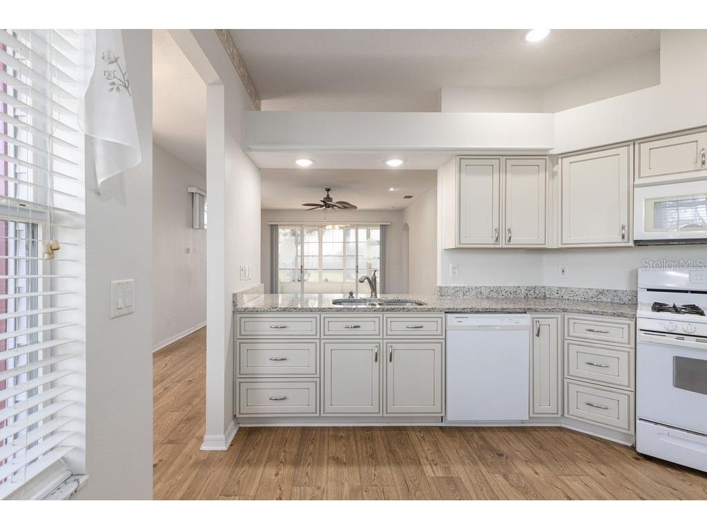 6002 Sailboat Avenue Tavares FL 32778 - LITTLE LAKE HARRIS OM716743 image12