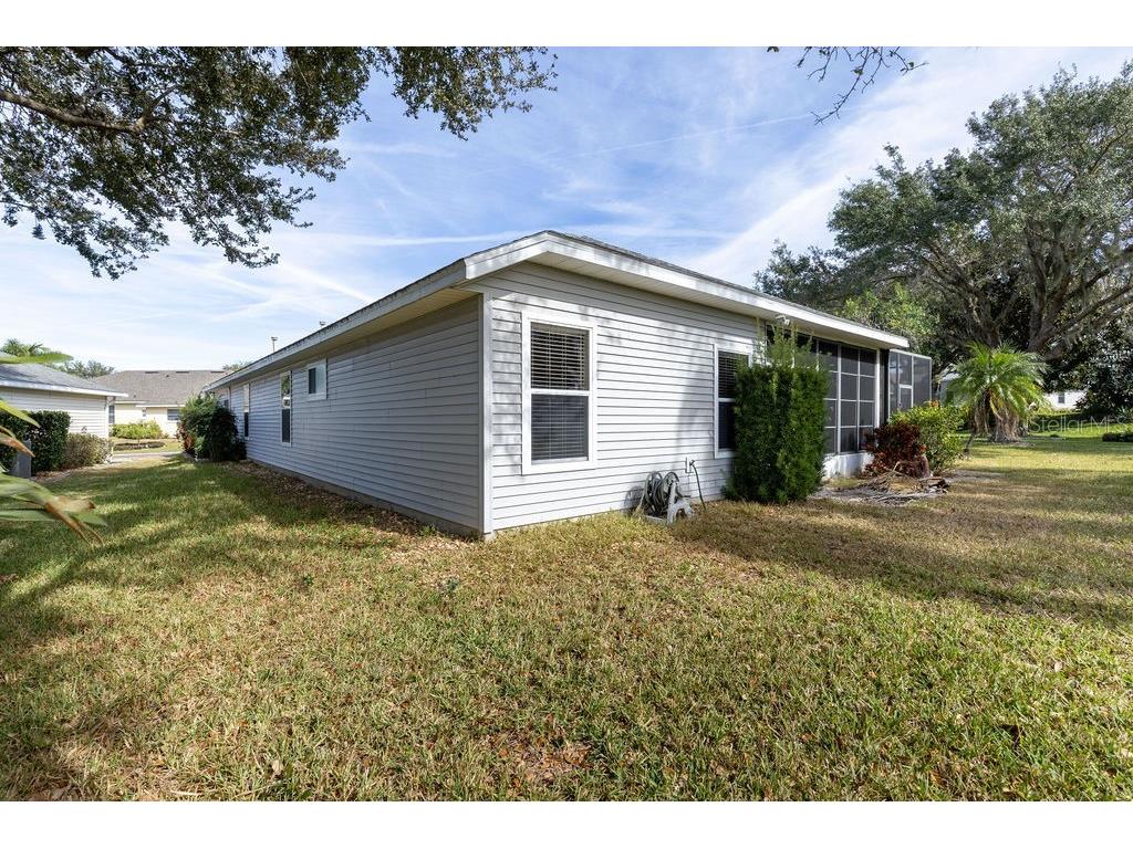 6002 Sailboat Avenue Tavares FL 32778 - LITTLE LAKE HARRIS OM716743 image32