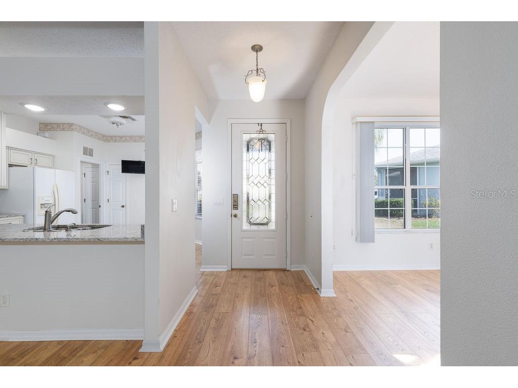 6002 Sailboat Avenue Tavares FL 32778 - LITTLE LAKE HARRIS OM716743 image5