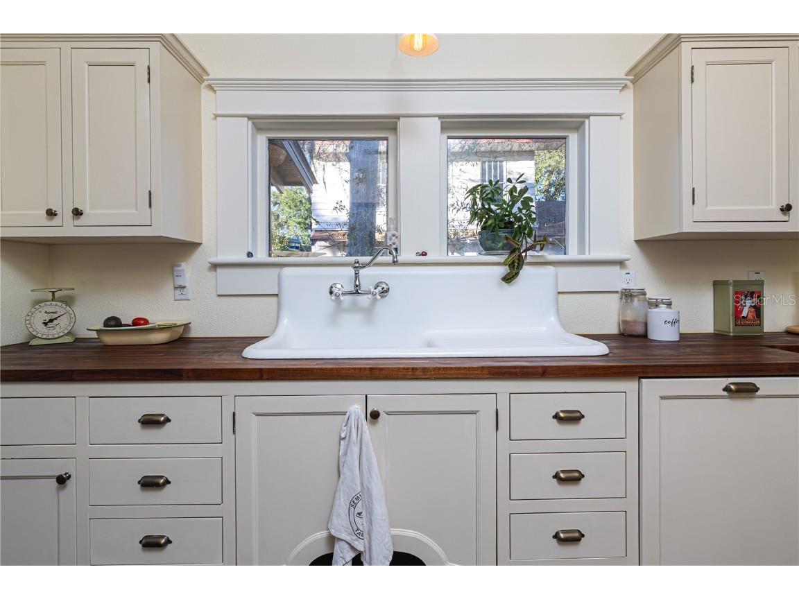 6002 Suwanee Avenue Tampa FL 33604 TB8457731 image14