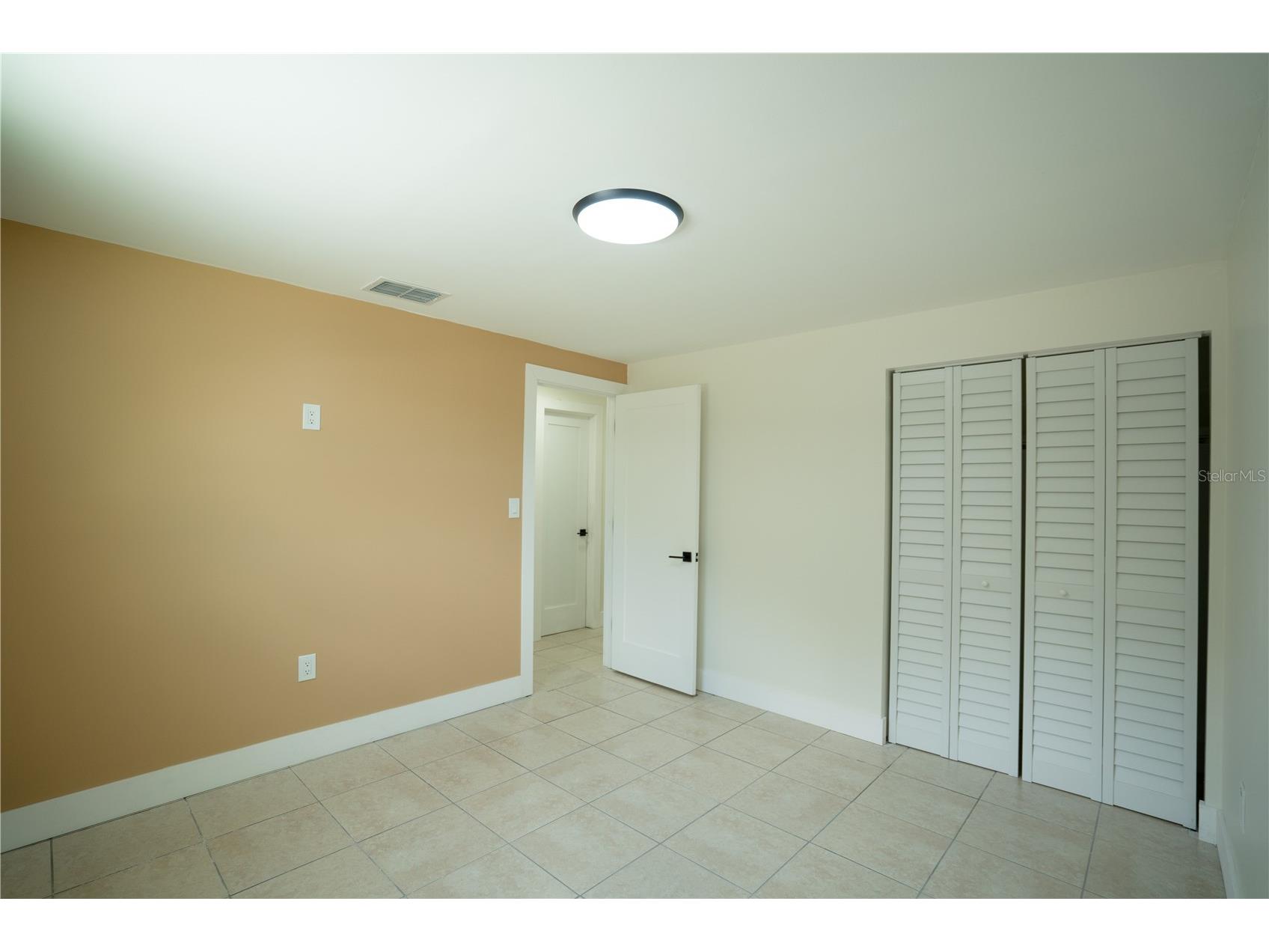 6002 W Clifton Street Tampa FL 33634 TB8510401 image24