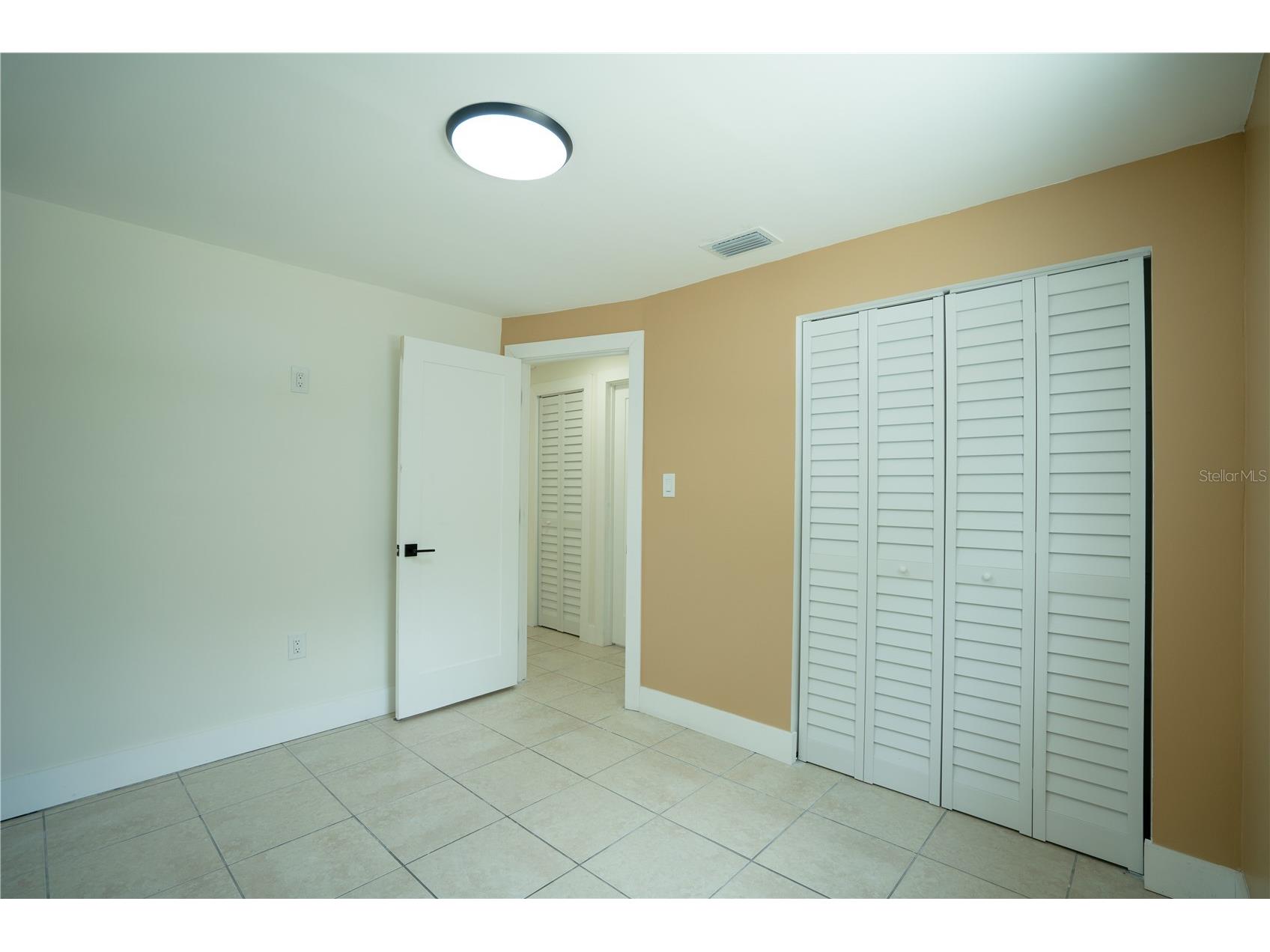 6002 W Clifton Street Tampa FL 33634 TB8510401 image27