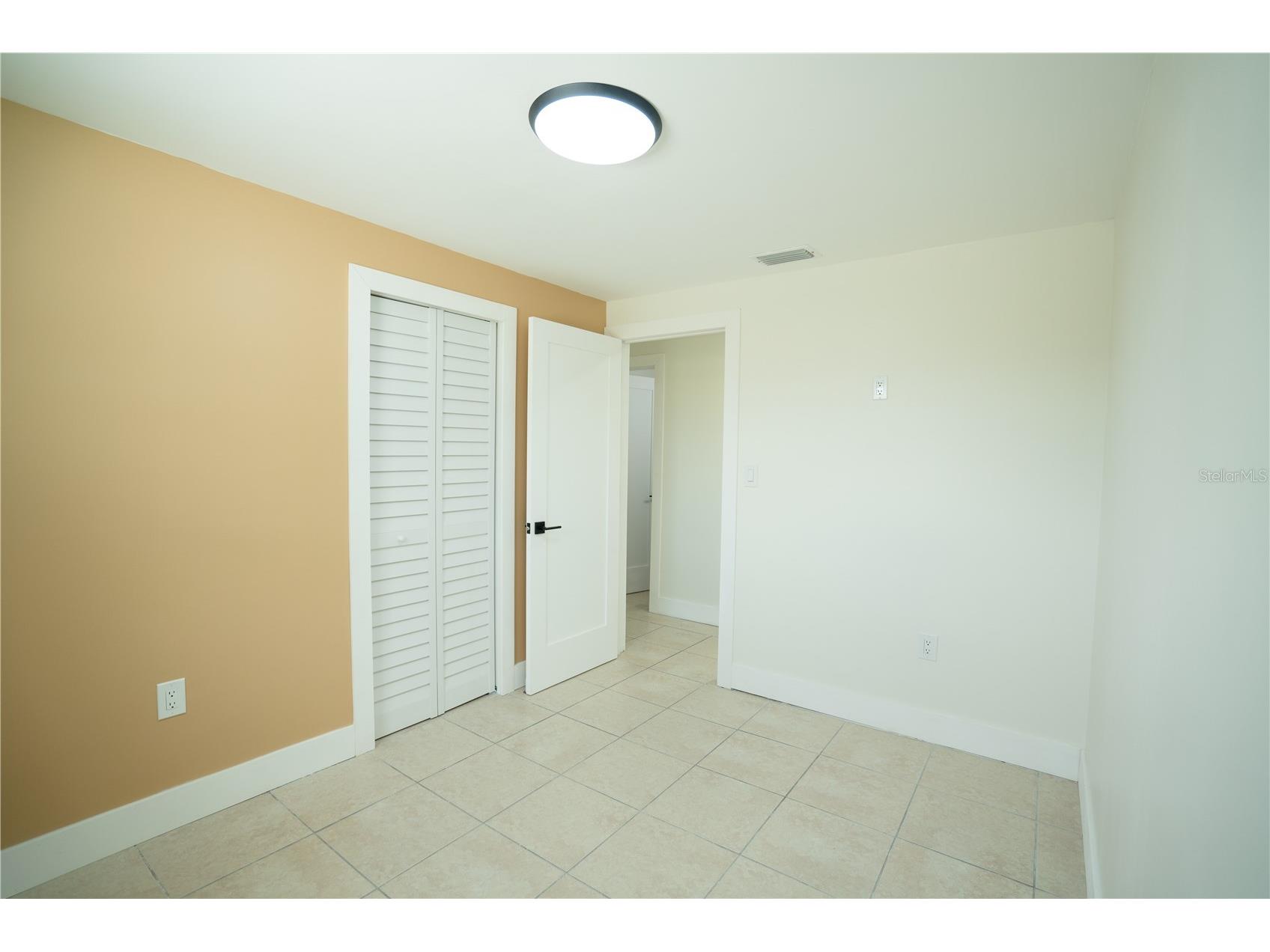 6002 W Clifton Street Tampa FL 33634 TB8510401 image29