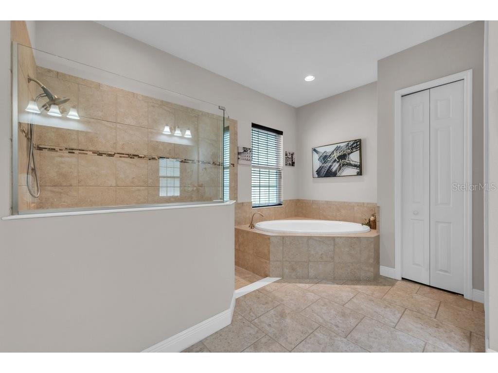 6002 Watercolor Drive Lithia FL 33547 TB8487432 image25