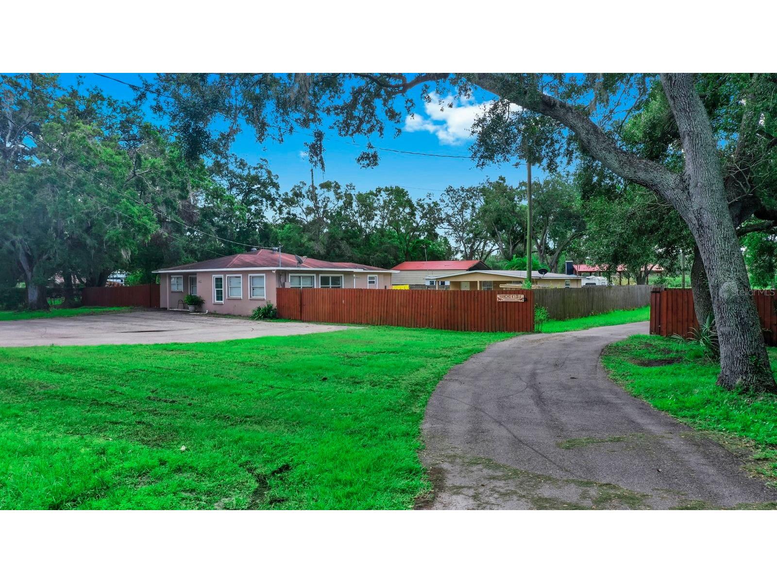 6003 16th Avenue S Tampa FL 33619 TB8440571 image3