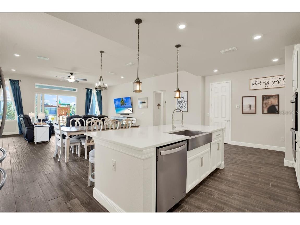 6003 Milestone Drive Apollo Beach FL 33572 TB8433616 image12