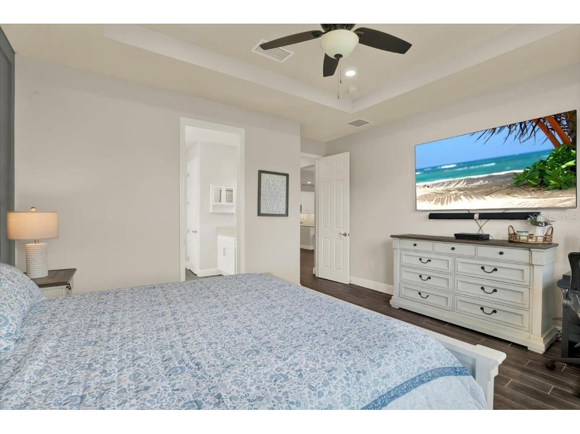 6003 Milestone Drive Apollo Beach FL 33572 TB8433616 image17