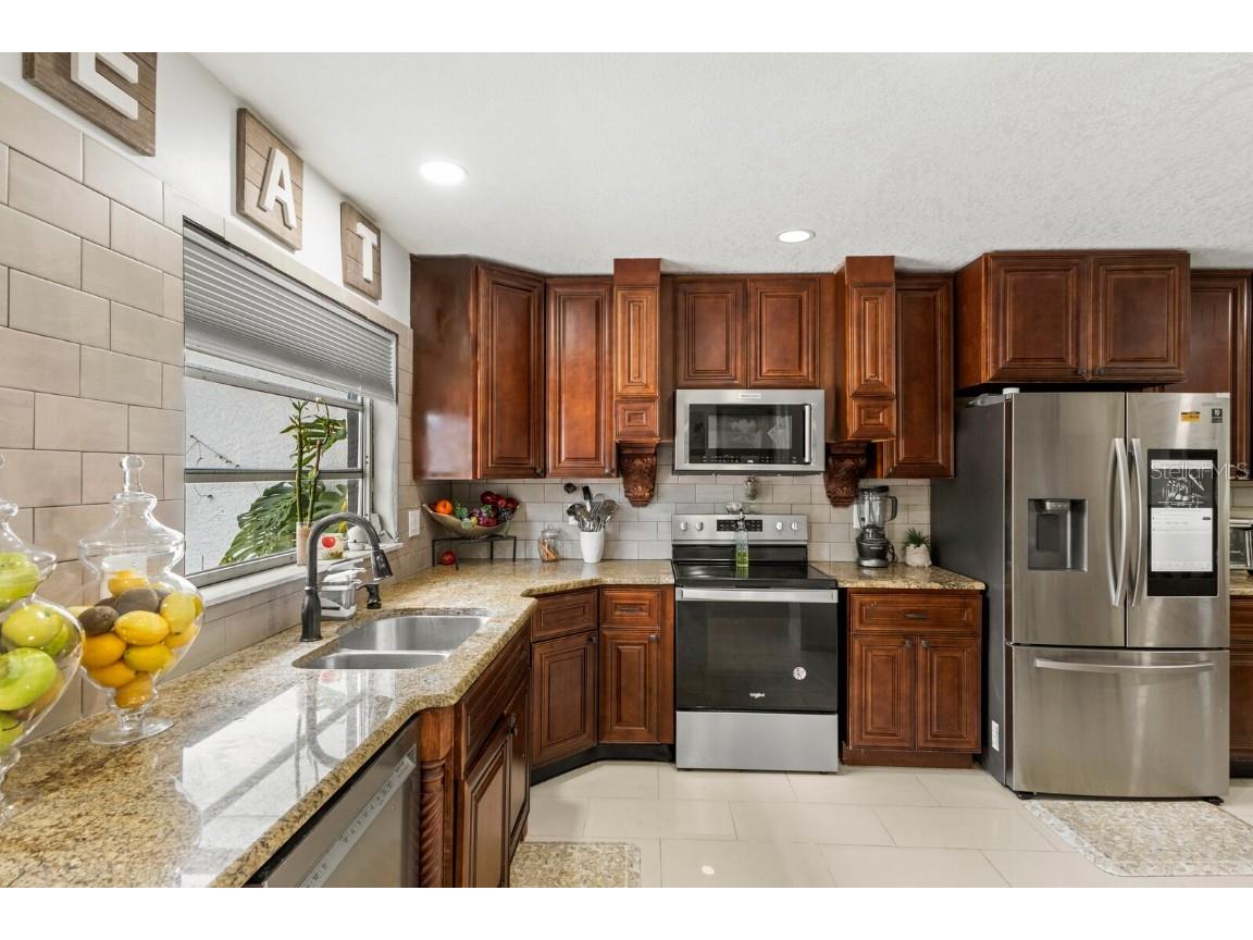 6004 11th Street E Bradenton FL 34203 A4619889 image6