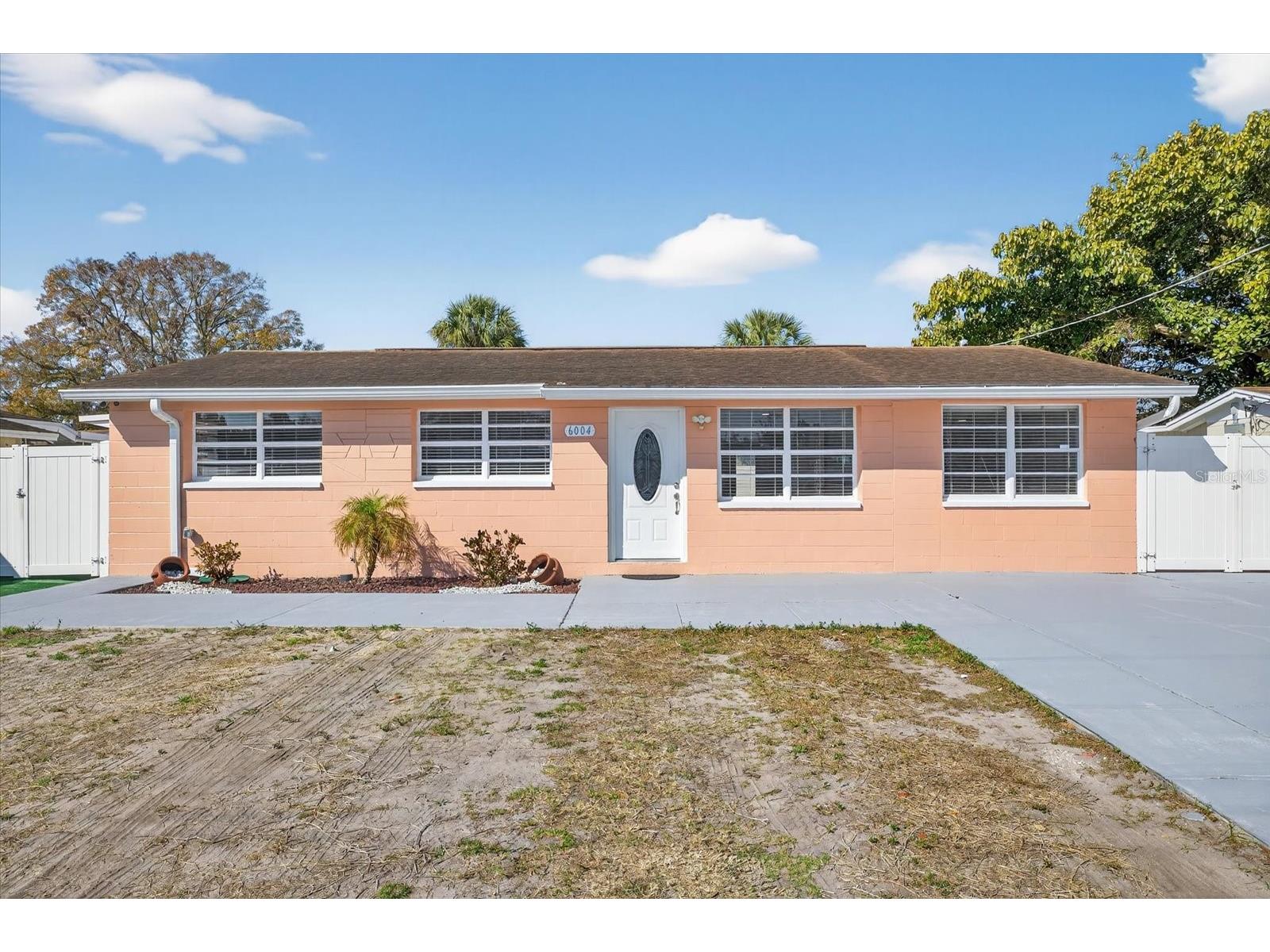 6004 Axelrod Road Tampa FL 33634 TB8477069 image1