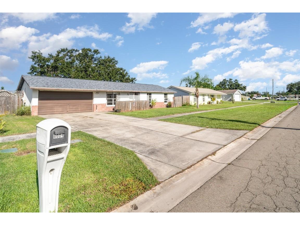 6004 Firefly Lane Apollo Beach FL 33572 TB8423210 image1