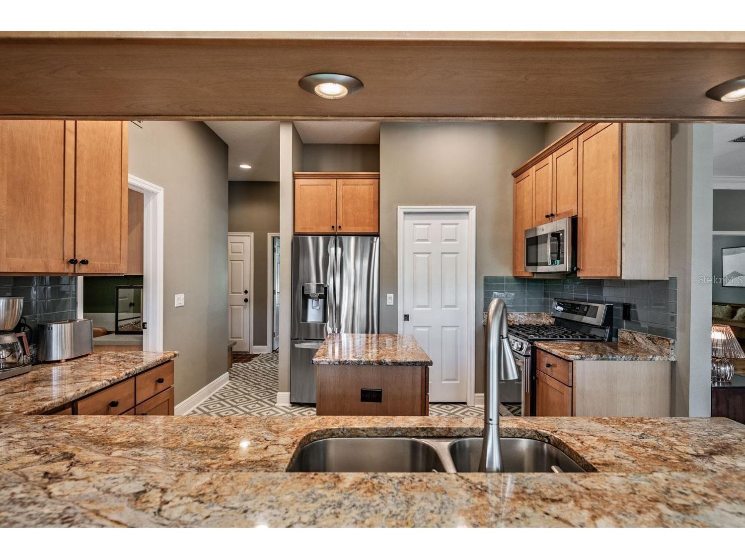 6004 Hammock Hill Avenue Lithia FL 33547 TB8502592 image23