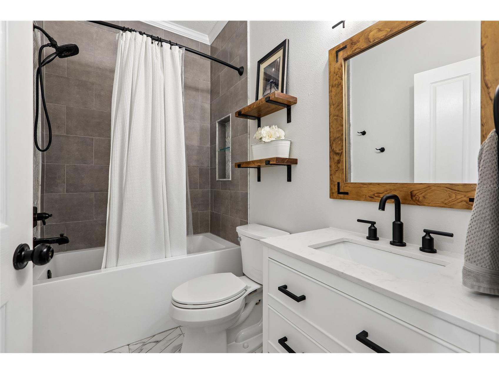 6004 Merlinwood Drive Lithia FL 33547 TB8506155 image22
