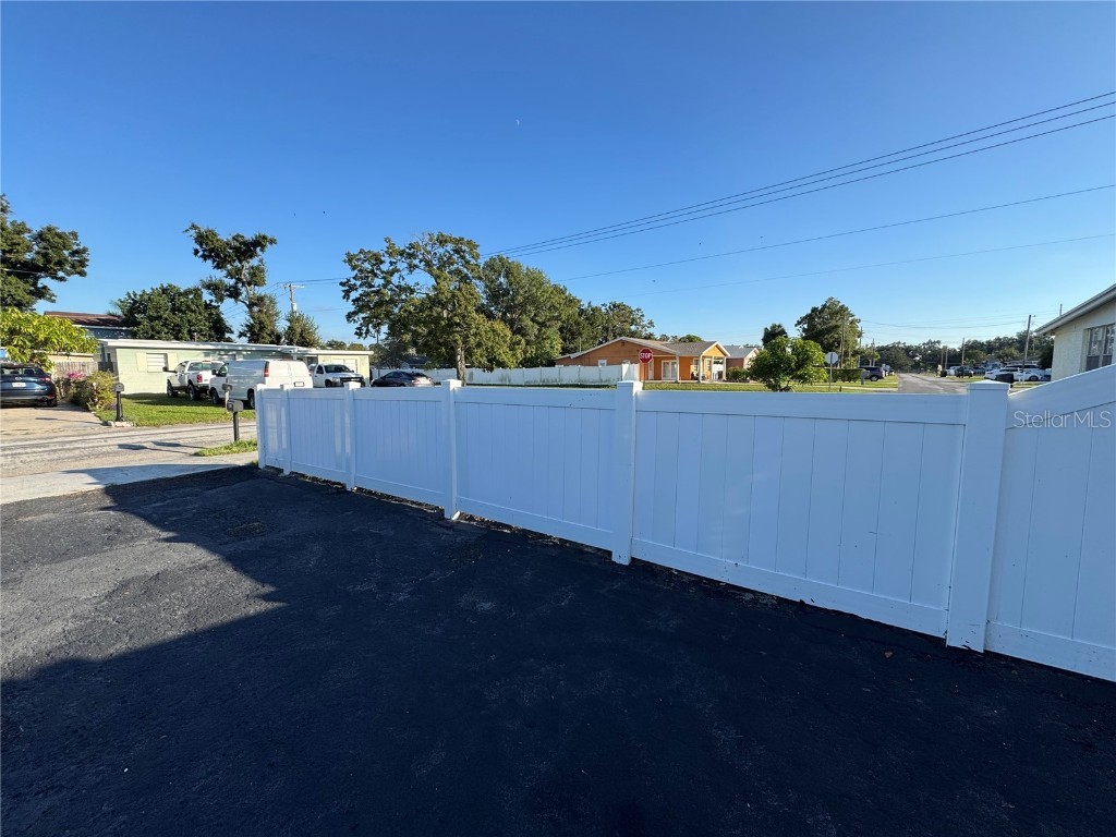 6004 N Hale Avenue Tampa FL 33614 TB8443043 image5