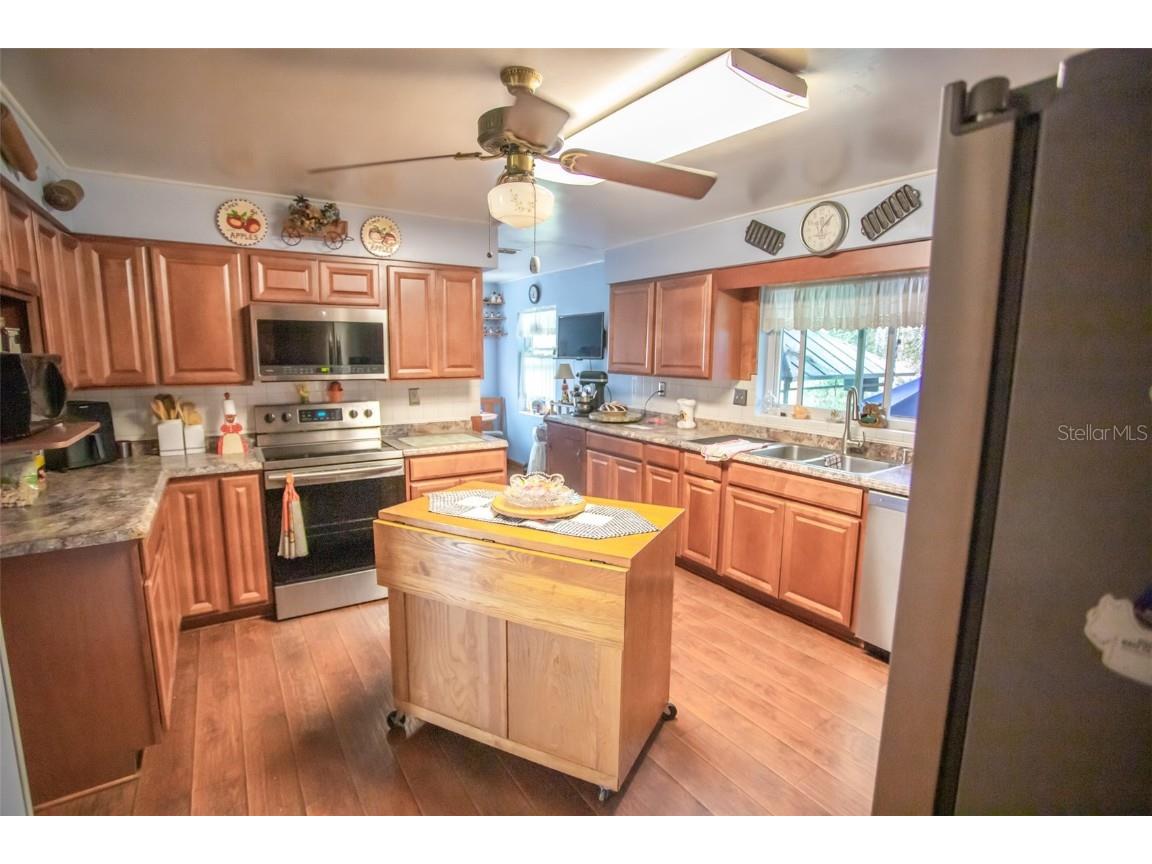 6004 SE Us Highway 301 Hawthorne FL 32640 GC511681 image20