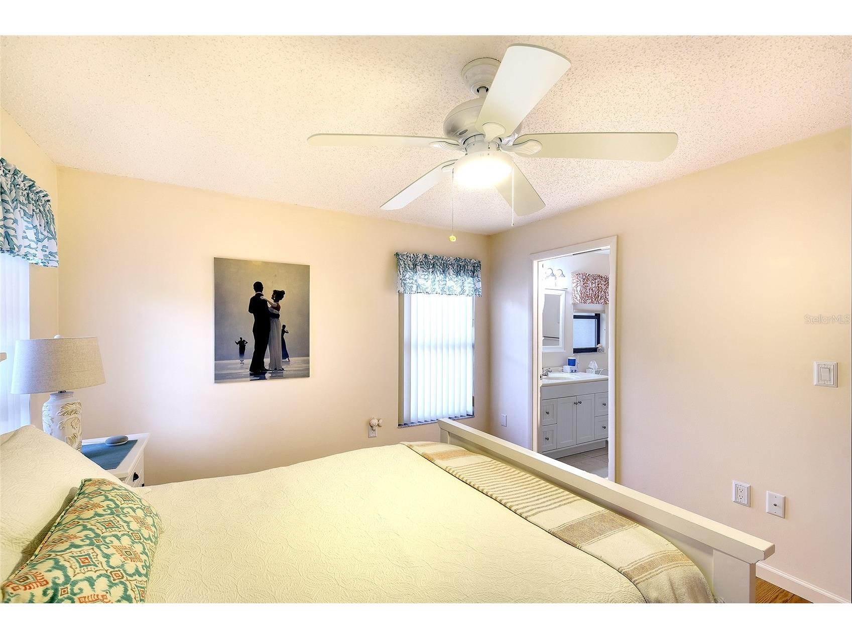 6004 Vivienda Drive #8 Bradenton FL 34207 A4685934 image10