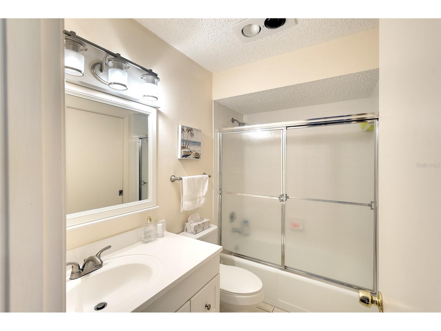 6004 Vivienda Drive #8 Bradenton FL 34207 A4685934 image12