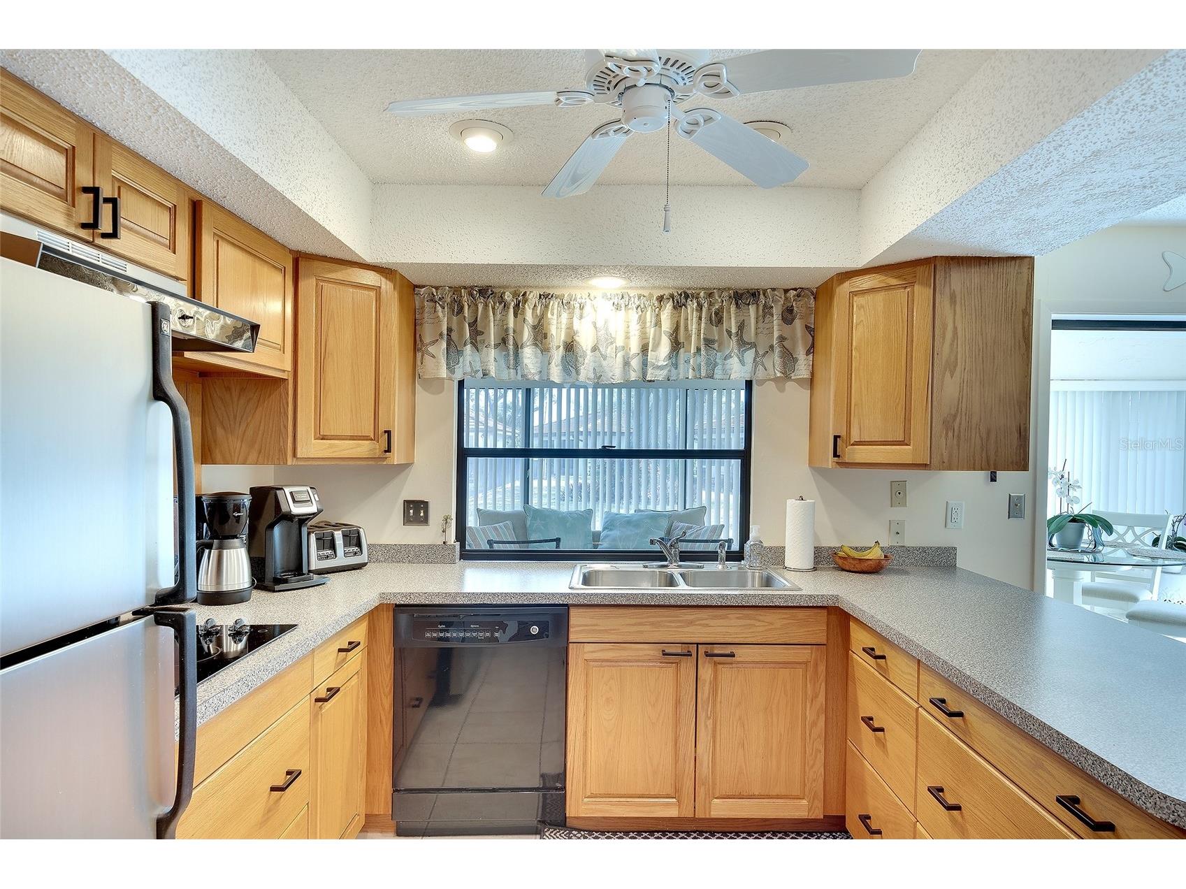 6004 Vivienda Drive #8 Bradenton FL 34207 A4685934 image14