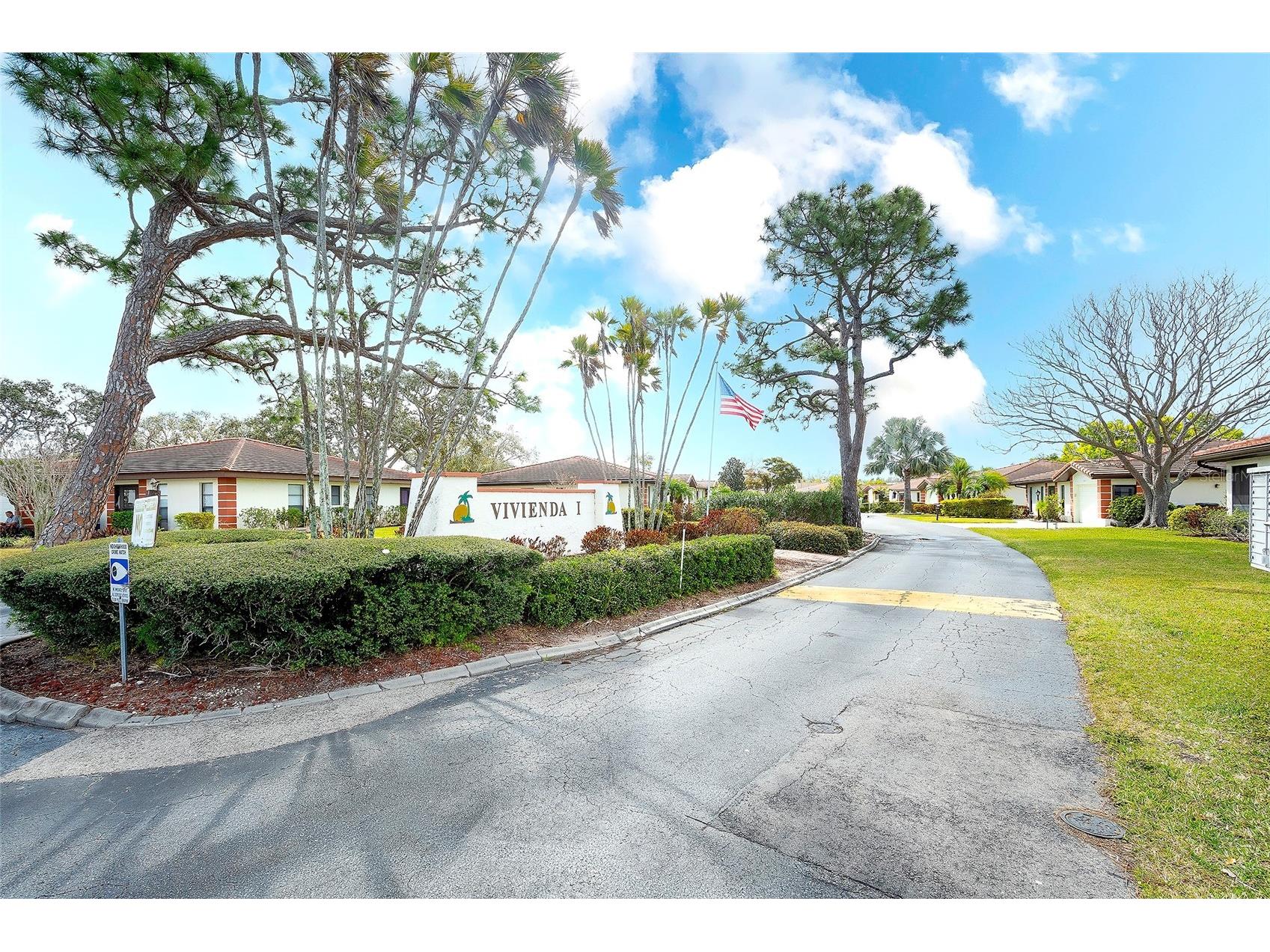 6004 Vivienda Drive #8 Bradenton FL 34207 A4685934 image31
