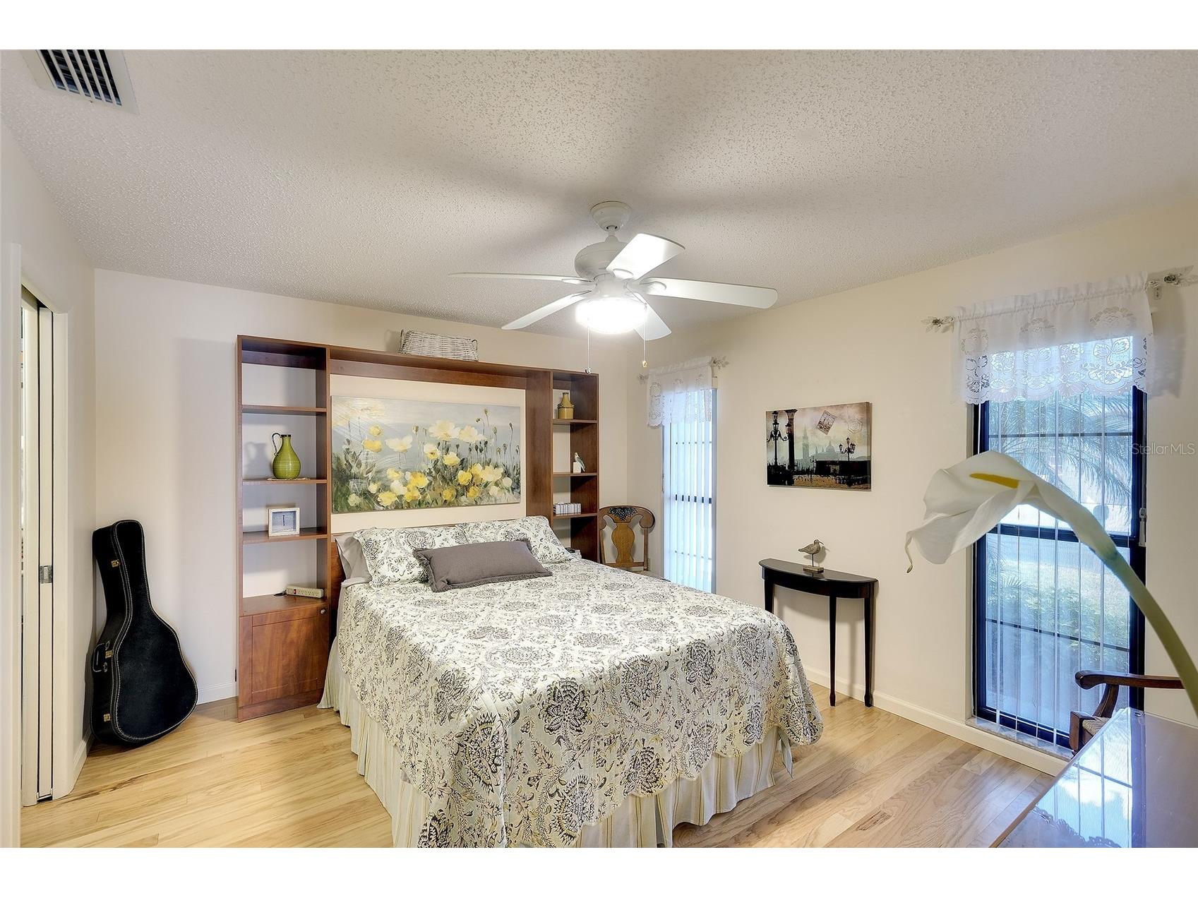 6004 Vivienda Drive #8 Bradenton FL 34207 A4685934 image5
