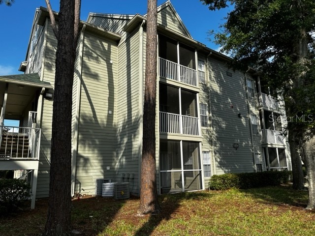 6004 Westgate Drive #201 Orlando FL 32835 O6110231 image1