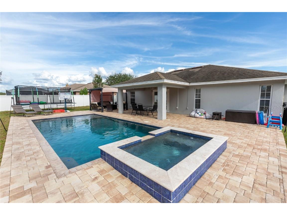 6005 Country Walk Lane Winter Haven FL 33880 L4938231 image1