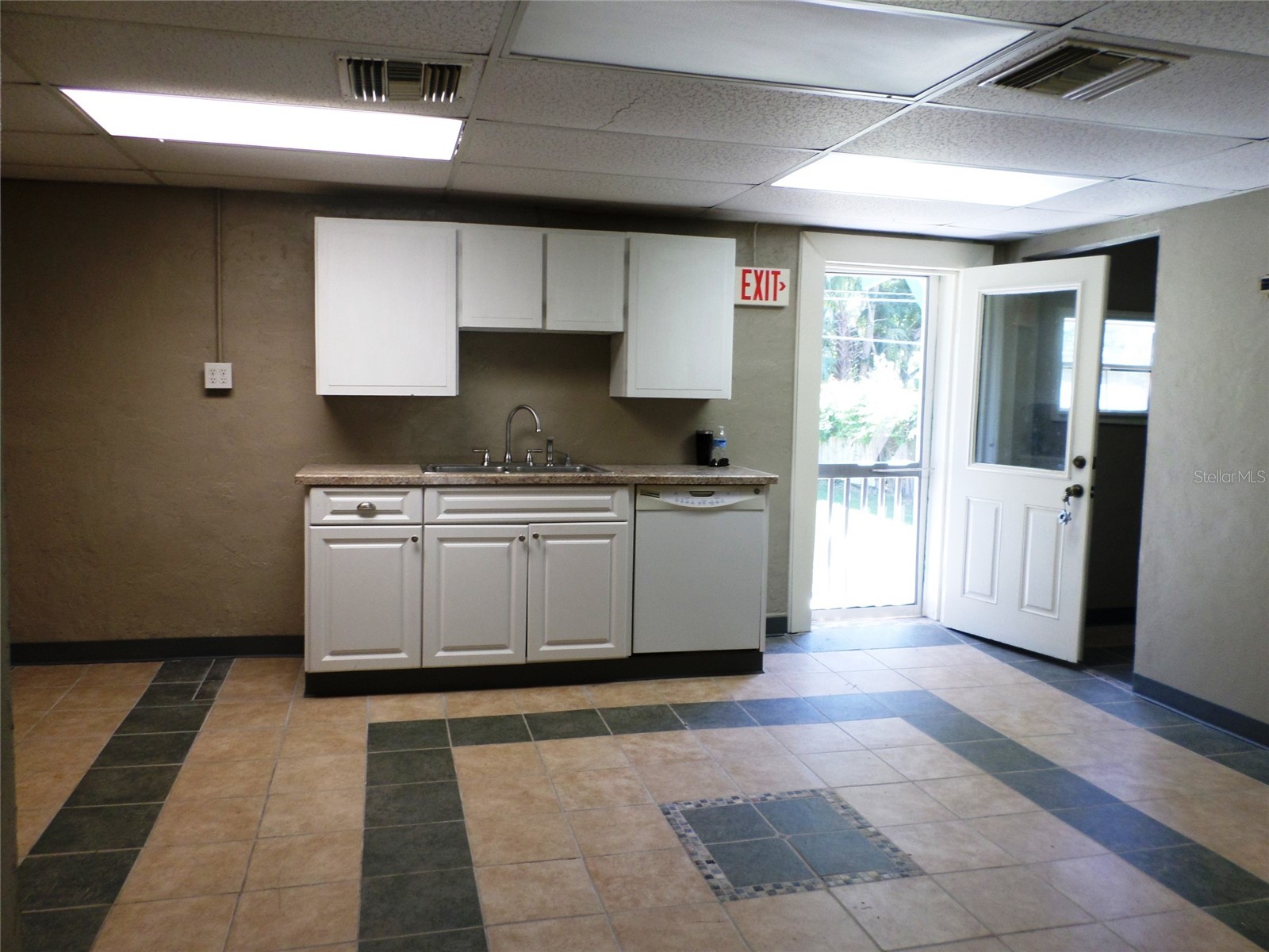 6005 Highway 40 W Yankeetown FL 34498 OM723937 image22