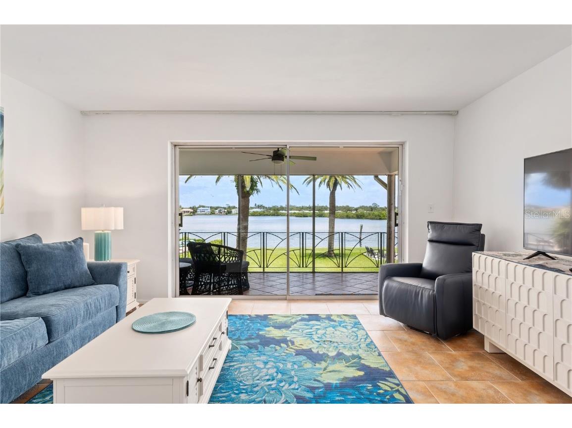 6005 Midnight Pass Road #N13 Sarasota FL 34242 A4660736 image12