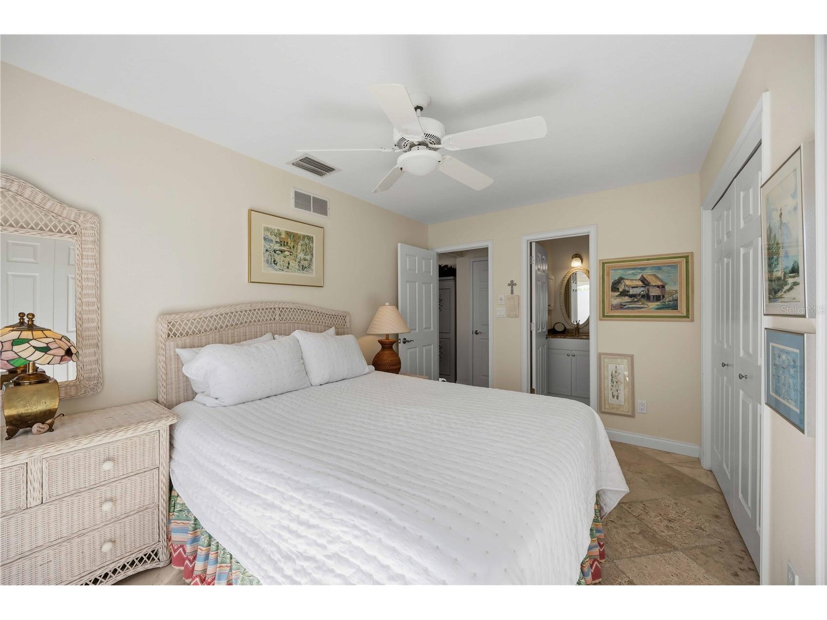6005 Midnight Pass Road #N4 Sarasota FL 34242 A4677763 image10