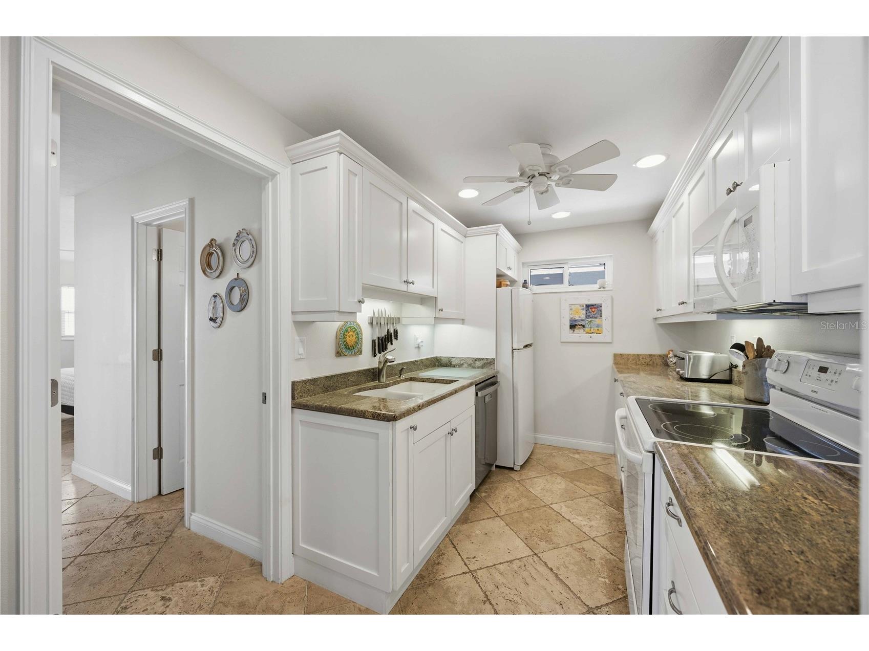 6005 Midnight Pass Road #N4 Sarasota FL 34242 A4677763 image15