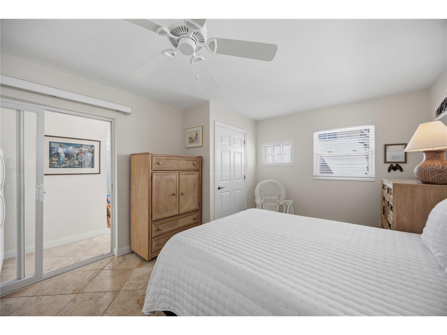 6005 Midnight Pass Road #N4 Sarasota FL 34242 A4677763 image16
