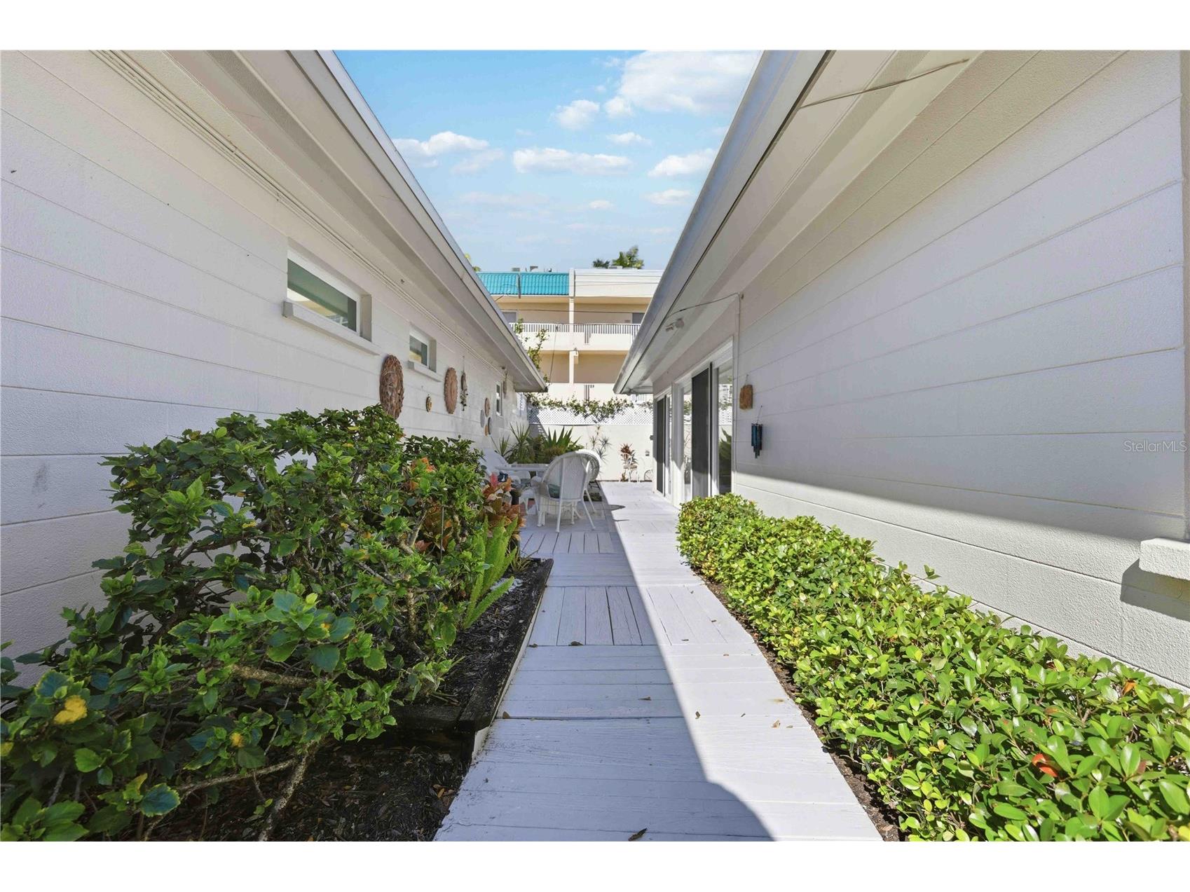 6005 Midnight Pass Road #N4 Sarasota FL 34242 A4677763 image24