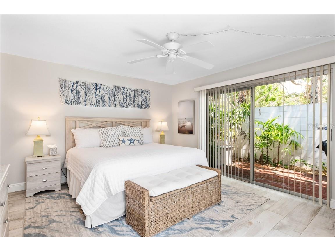 6005 Midnight Pass Road #S4 Sarasota FL 34242 A4660901 image16