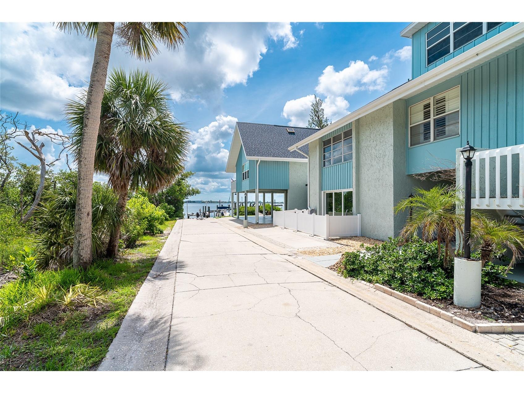 6005 N Beach Road #16 Englewood FL 34223 D6146129 image2